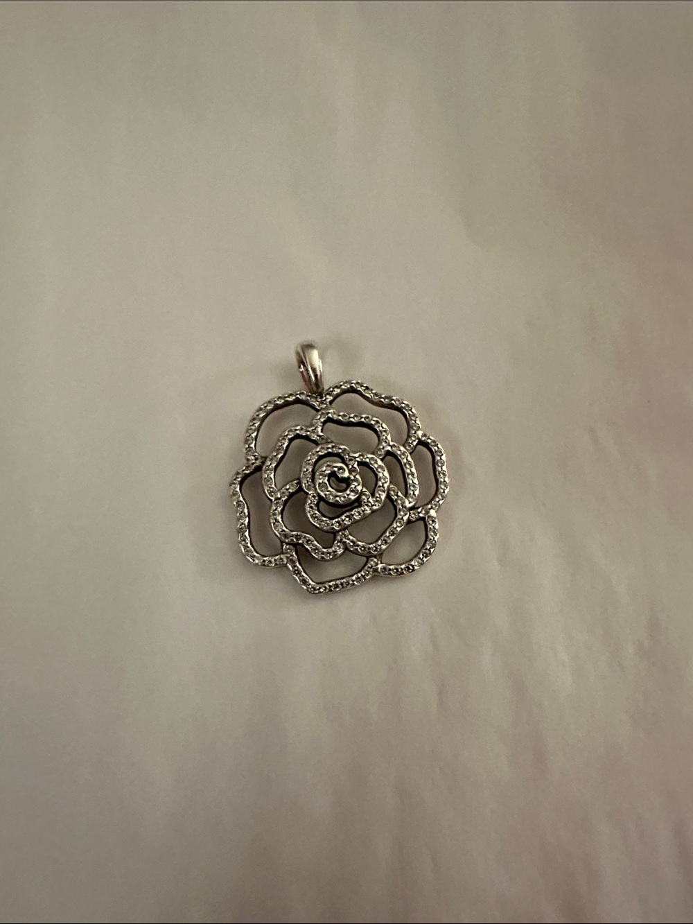 Pandora Silver Floral Outline Pendant Necklace